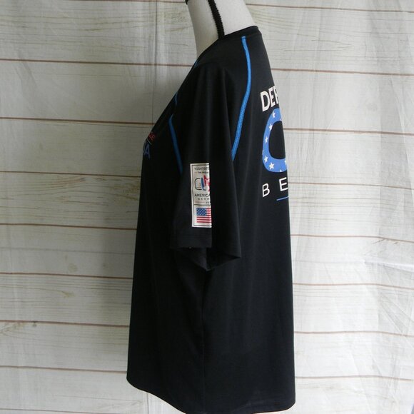 VINEYARD VINES AMERICA'S CUP BERMUDA ORACLE USA 2017 PERFORMANCE T-SHIRT SZ M - Picture 2 of 5